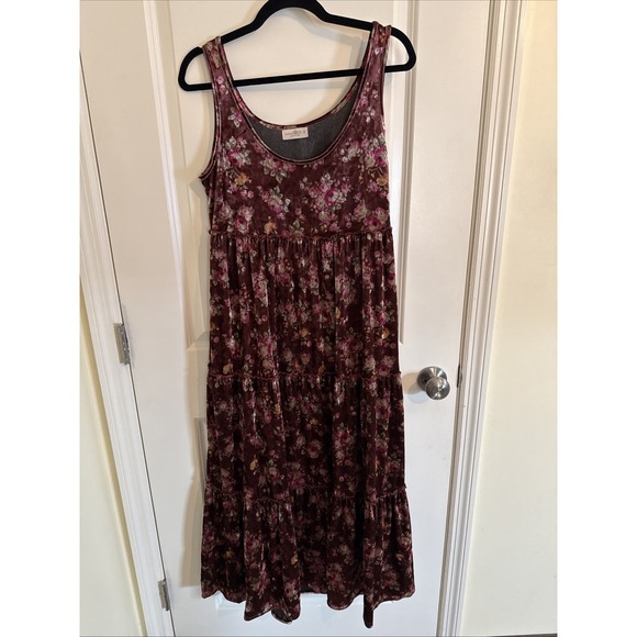 NATURAL LIFE Dresses & Skirts - Natural Life Karlie Burgundy Floral Bouquet Velvet Dress Size Medium Boho